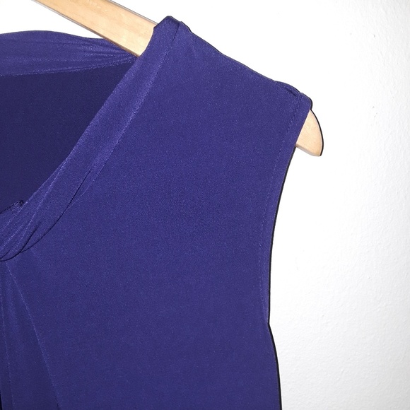 Top - Picture 2 of 3